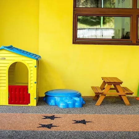 Strba 게스트하우스 Štrbské Pleso