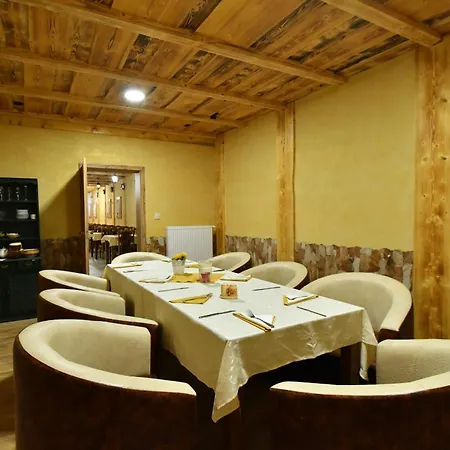 게스트하우스 Strba Štrbské Pleso